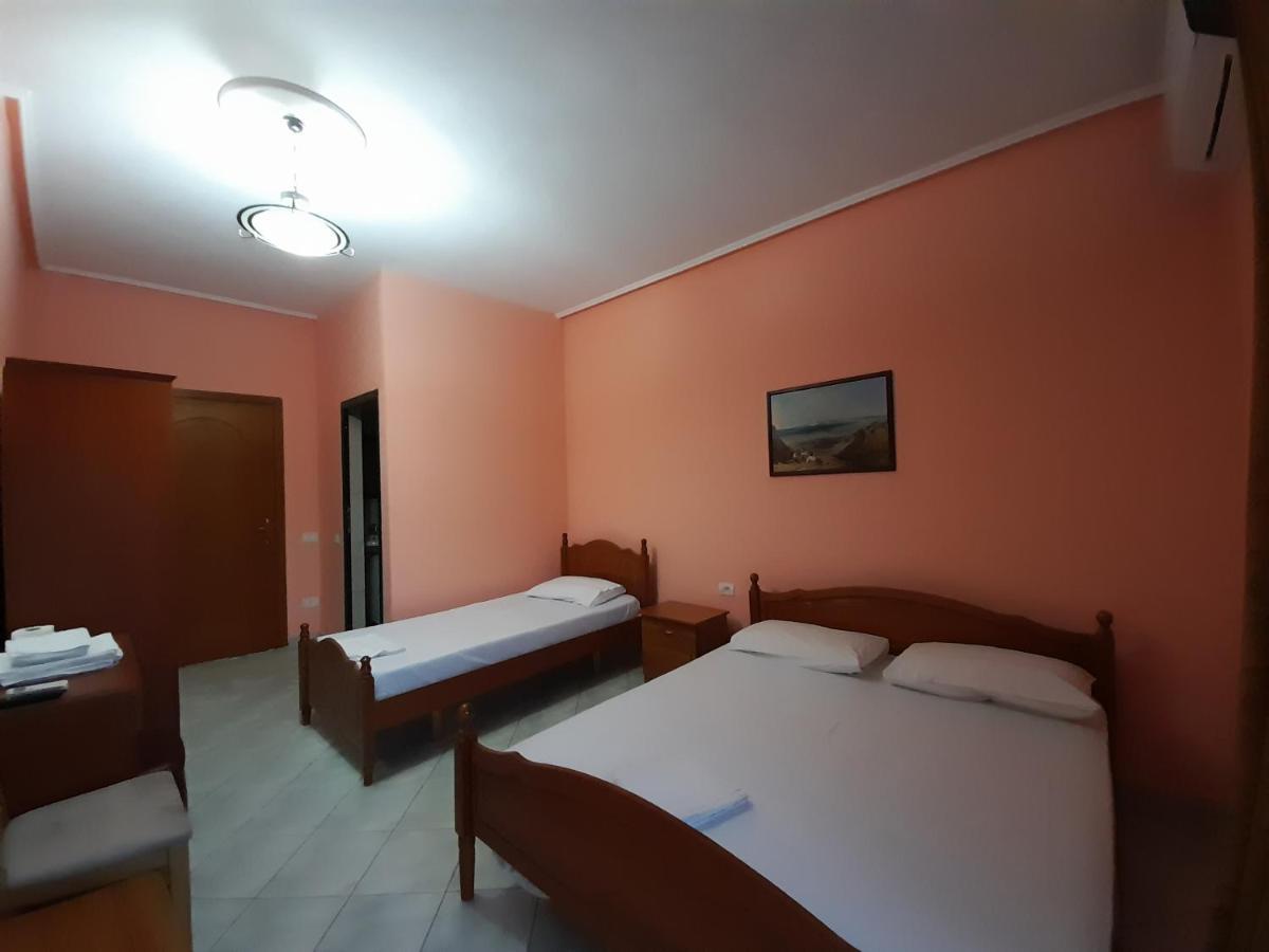 Hotel Rossi Vlorë Eksteriør billede