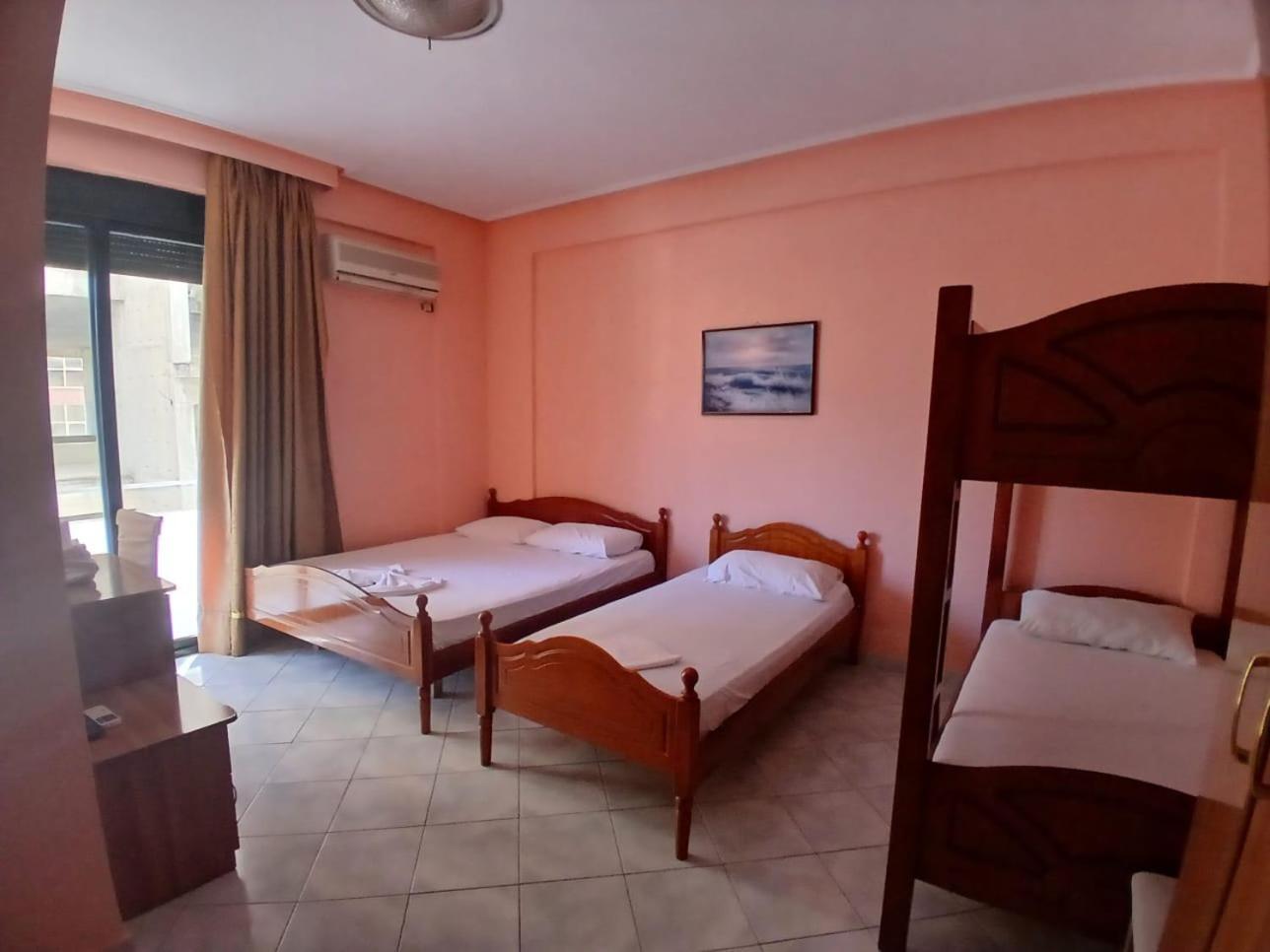 Hotel Rossi Vlorë Eksteriør billede