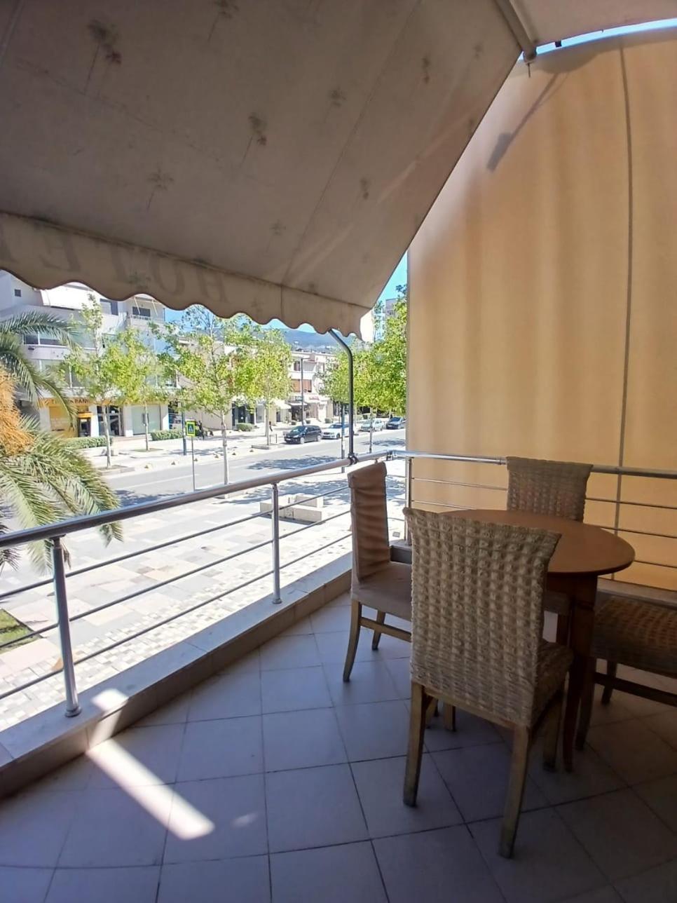 Hotel Rossi Vlorë Eksteriør billede
